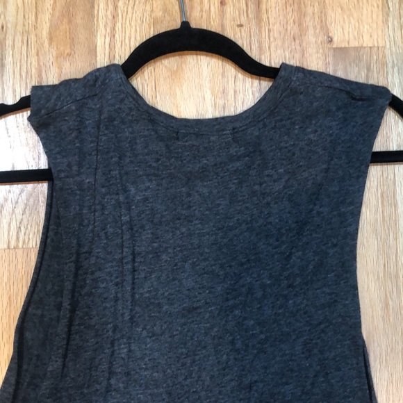 Dark Grey longhorn cropped tank top - Picture 8 of 8